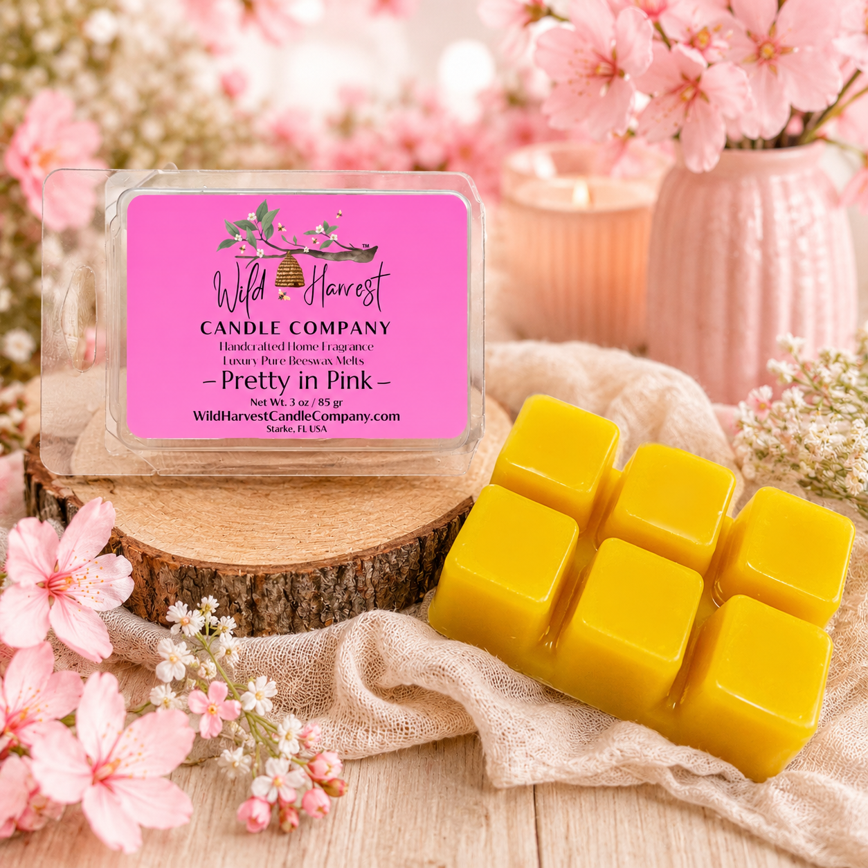 Pretty in Pink Candle – Sweet Fruity Floral Scented Pure Beeswax Candle in Bright Pink Glass | Limited Edition Spring Scent | 10 oz